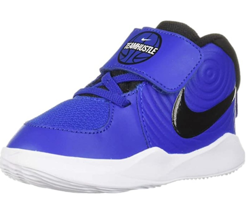 Nike Unisex-Child Team Hustle D 9 Sneaker