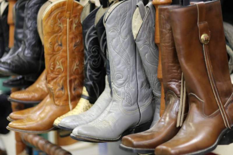 Attractive Cheap Cowboy Boots Under $100